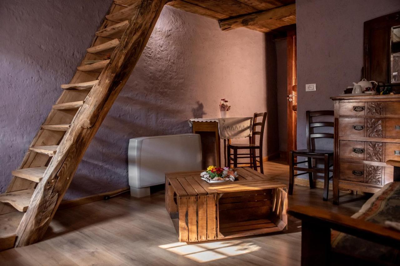 Agribenessere Agli Abatti Barge Екстериор снимка